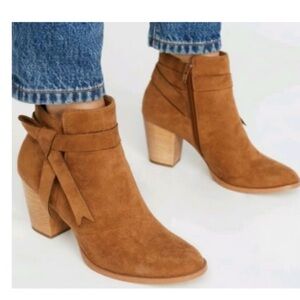 Free People x Faryl Robin Vegan Alameda Ankle Boot in Tan size 7